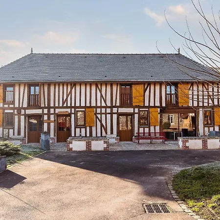 Grande Maison Calme, Piscine, Jardin Et Parking Buchères